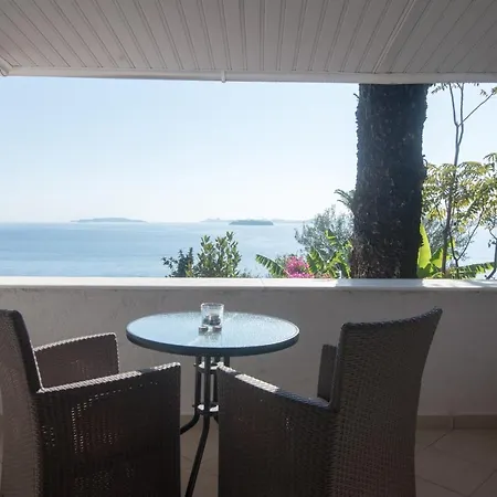 Kommeno Bay Apartment