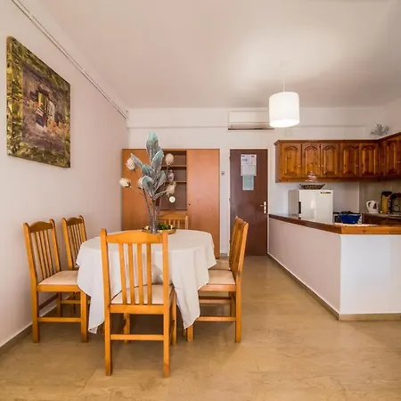 Kommeno Bay Apartment Limni (Corfu)